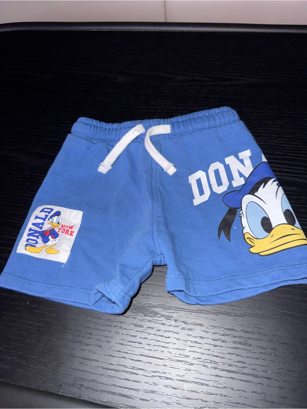 DONALD DUCK © DISNEY PRINTED STRAIGHT BERMUDA
